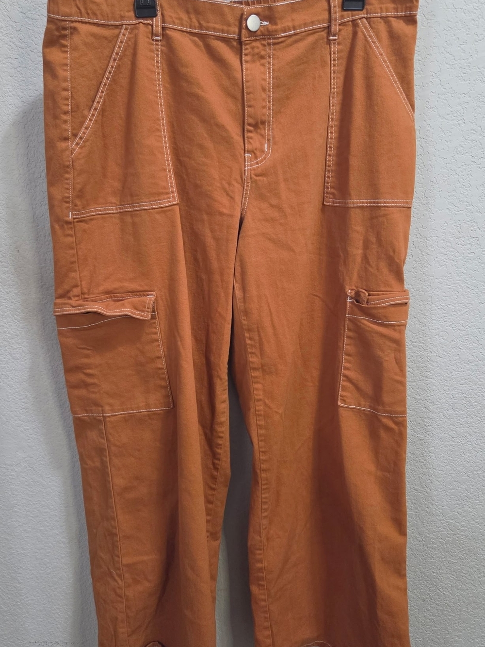 Fashion Nova Women's Cargo Pants in Rust Orange